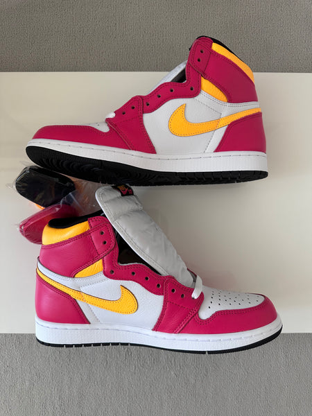 Jordan 1 Retro High OG Light Fusion Red