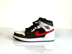 Air Jordan 1 Black Chile Red White